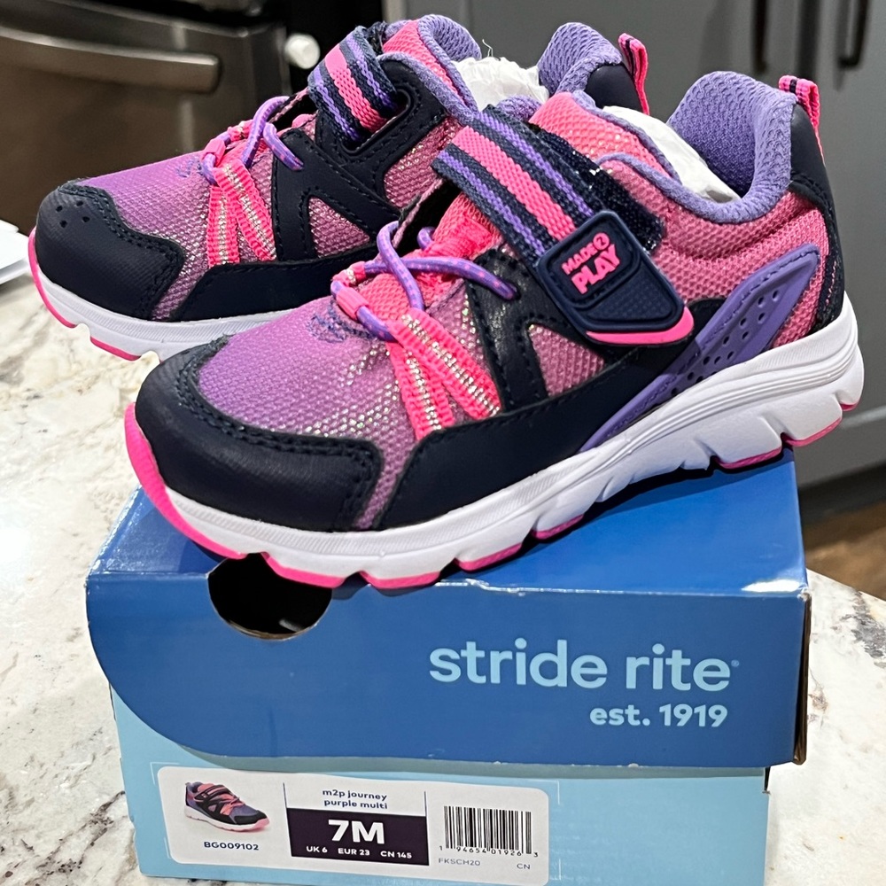 StrideRite M2P journey sneakers